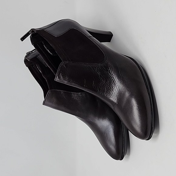 Aquatalia Brown Leather Heels Zip Back Booties Size 10 - Picture 1 of 7
